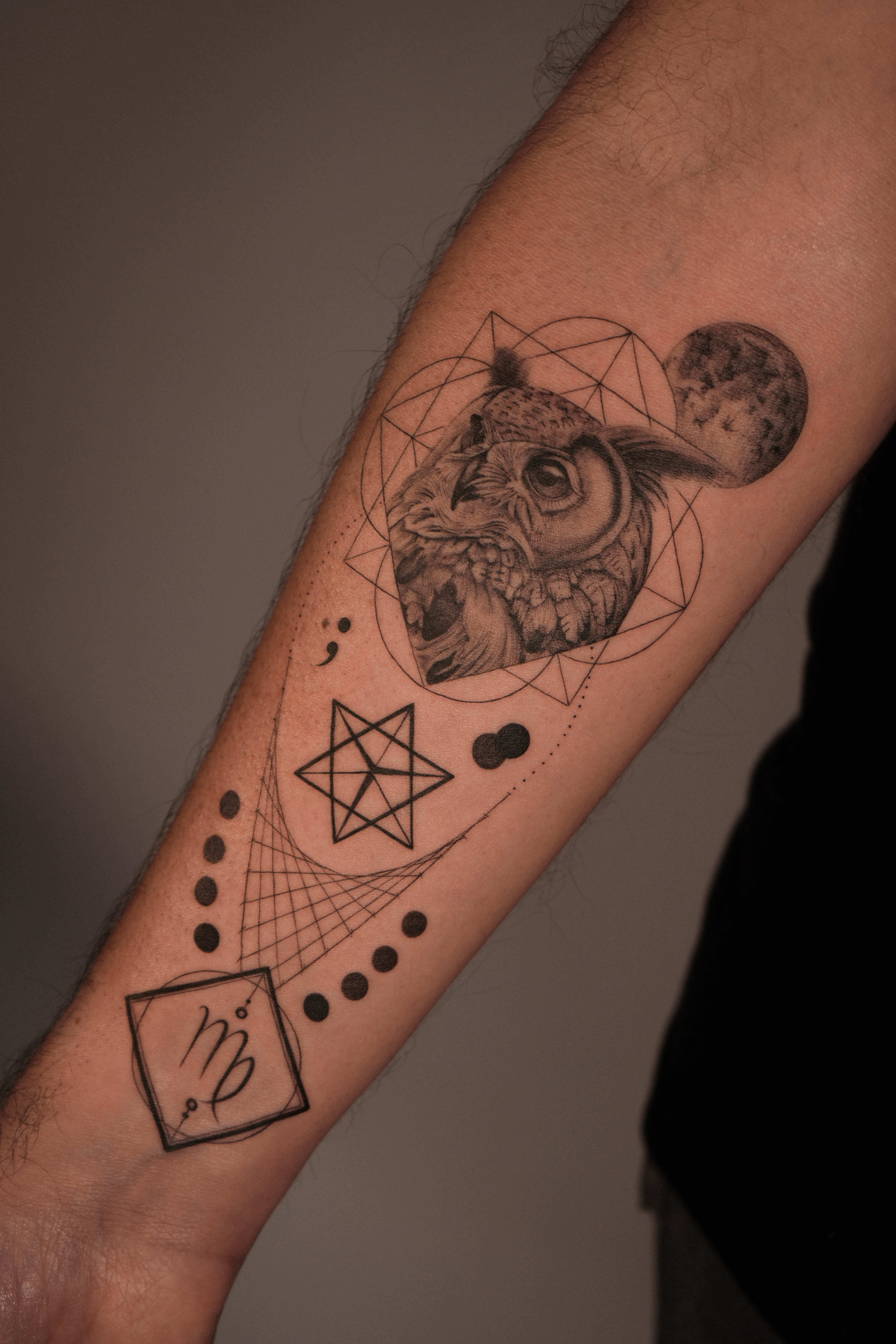 Owl with sacred geometry and Virgo symbol